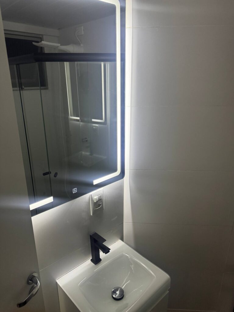 bcfde918-68bf-4b64-822a-eee9bd2280fc